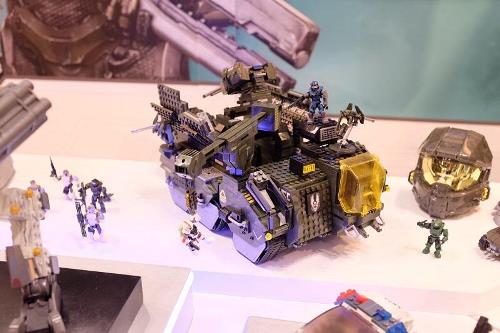 [Bild: toyfair2014-05.jpg]